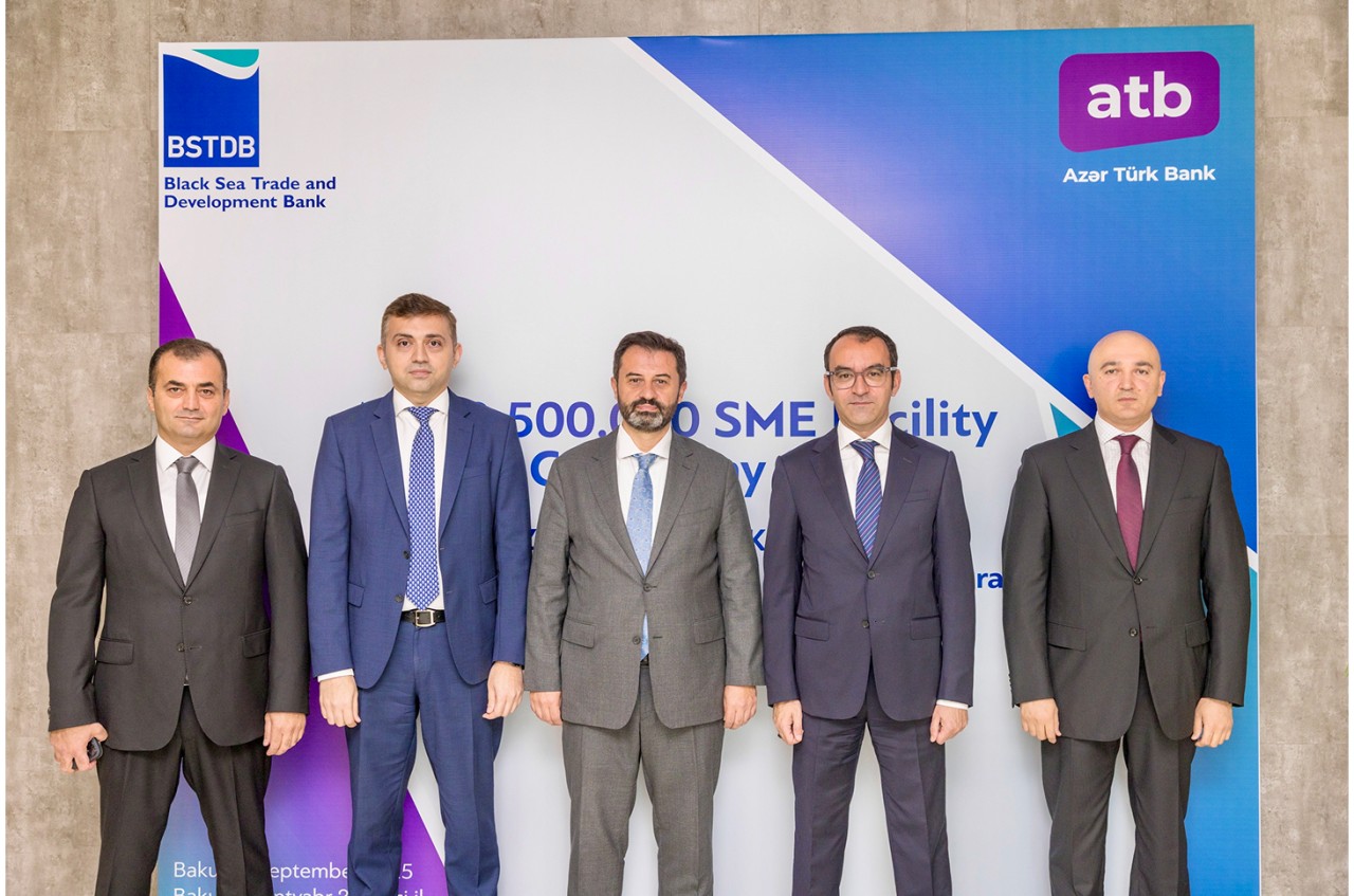 "Azər Türk Bank" beynəlxalq maliyyə institutu ilə mühüm saziş imzaladı - FOTO